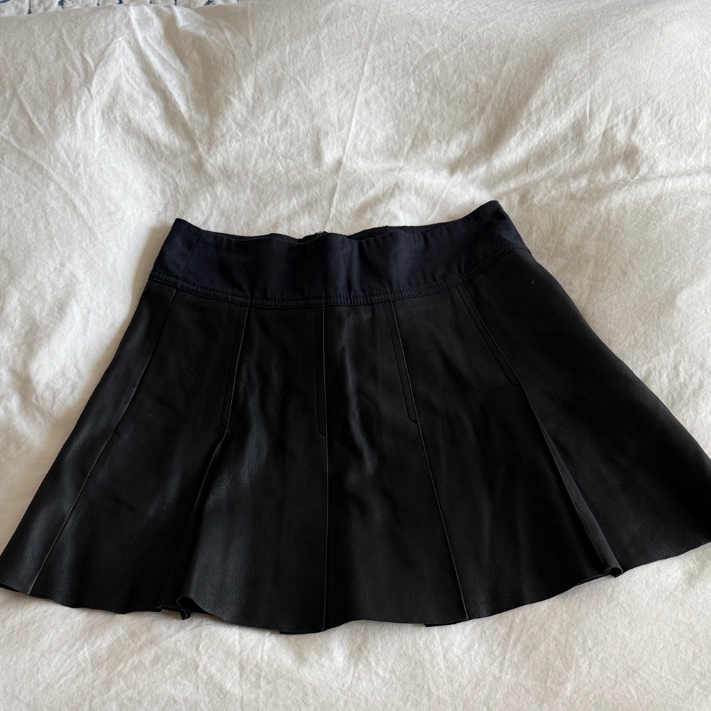 Vince black leather skirt size 0
